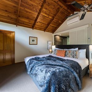 Deluxe Zimmer mit Kingsize-Bett