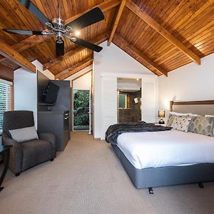 Standard Zimmer mit Kingsize-Bett